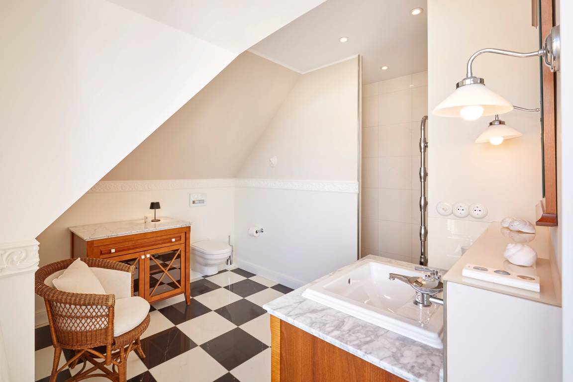 136 m² Ferienwohnung ∙ 2 Schlafzimmer ∙ 4 Gäste – Bild 14