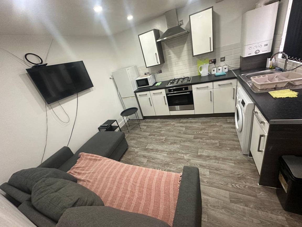 55 M² Apartment ∙ 1 Bedroom ∙ 4 Guests - Cardiff