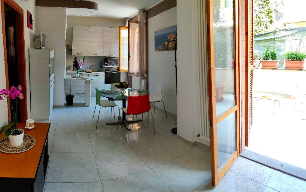 80 M² Appartement ∙ 2 Chambres ∙ 4 Personnes - Cupra Marittima