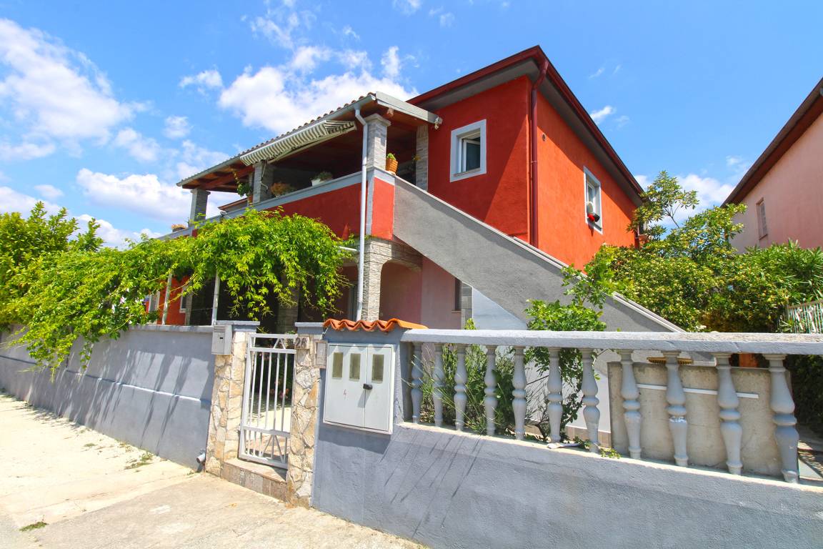 52 M² Apartamento ∙ 1 Habitación ∙ 4 Huéspedes - Pula
