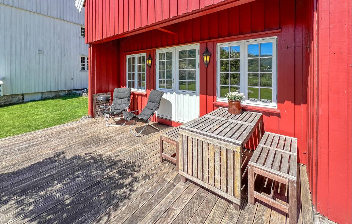 146 M² House ∙ 2 Bedrooms ∙ 6 Guests - Kvinesdal