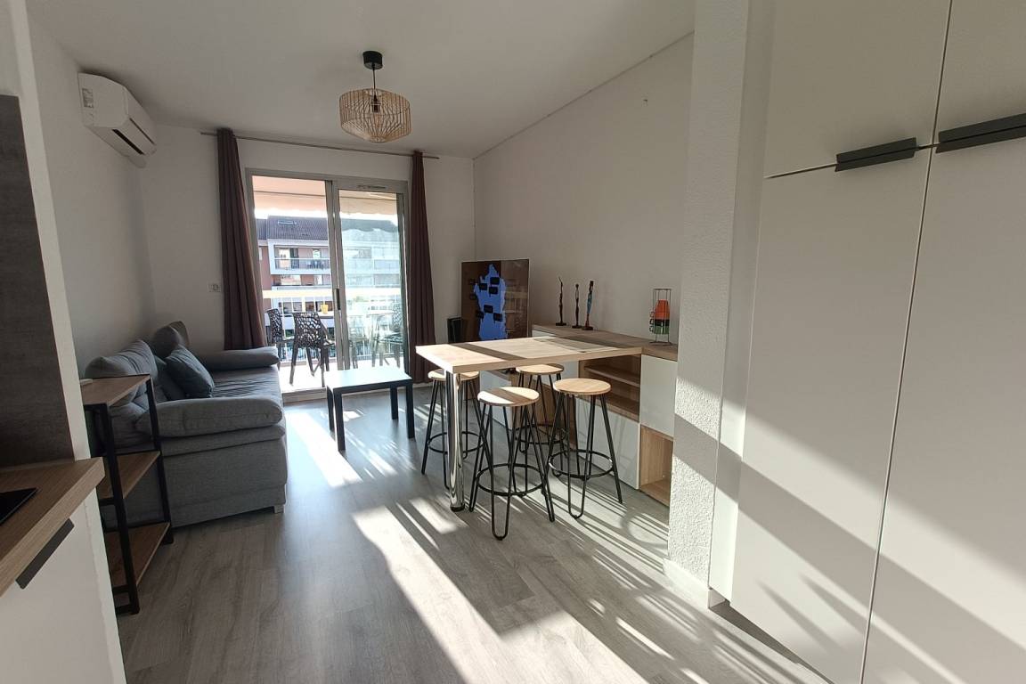 30 M² Ferienwohnung ∙ 1 Schlafzimmer ∙ 4 Gäste - Toulon
