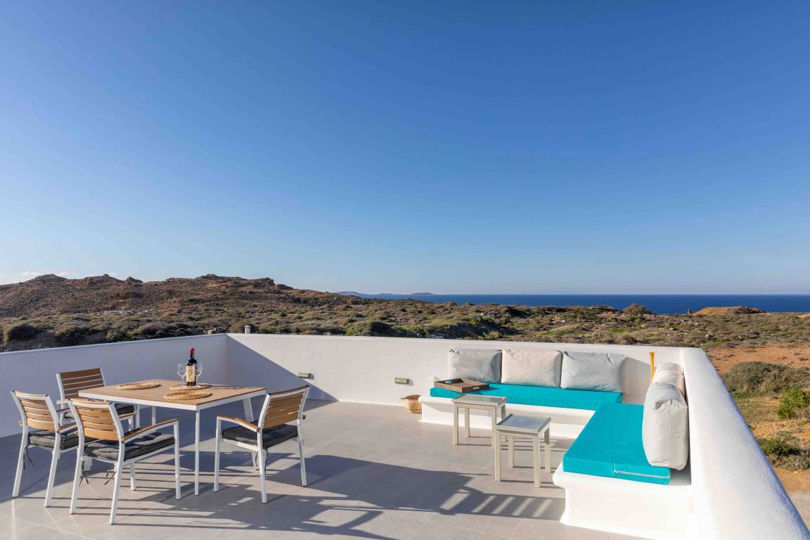 79 M² House ∙ 3 Bedrooms ∙ 6 Guests - Naxos