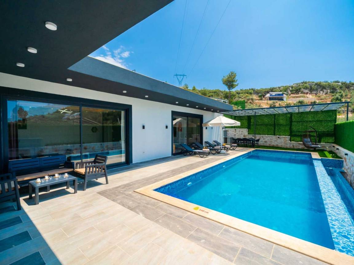 100 M² House ∙ 2 Bedrooms ∙ 4 Guests - Калкан