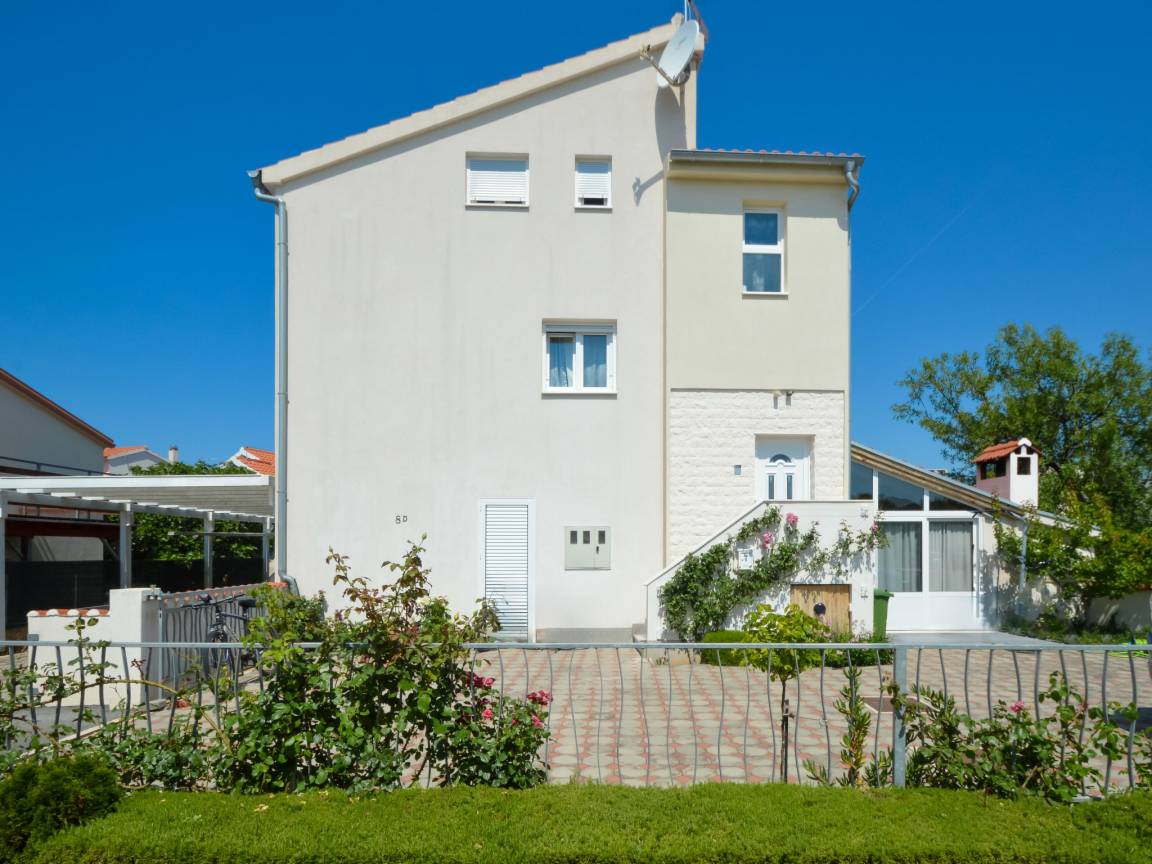 67 M² Apartamento ∙ 2 Habitaciones ∙ 5 Huéspedes - Šibenik