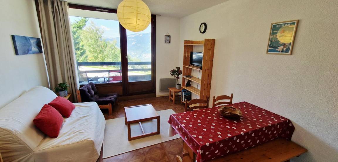 25 m&sup2; Studio 1 Schlafzimmer 4 G&auml;ste
