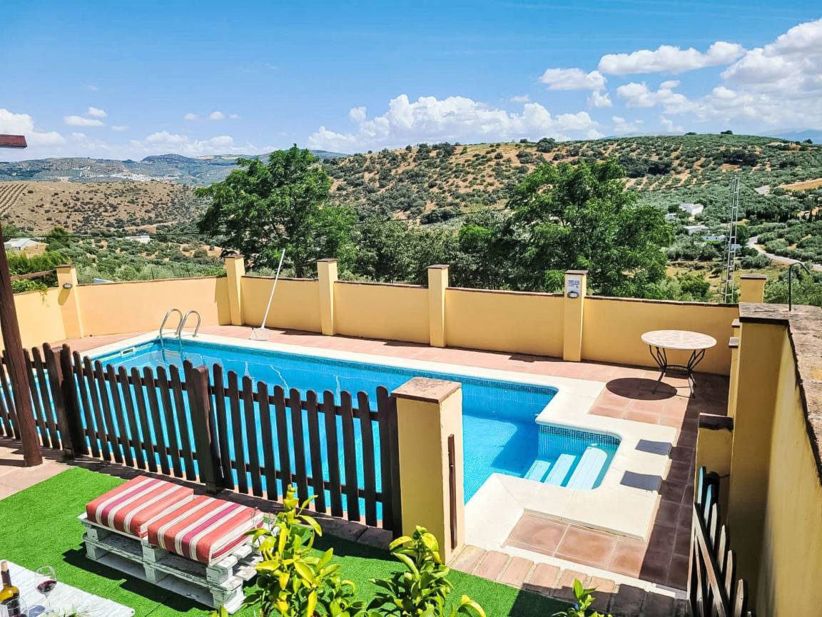 120 M² Casa ∙ 3 Habitaciones ∙ 6 Huéspedes - Andalucía