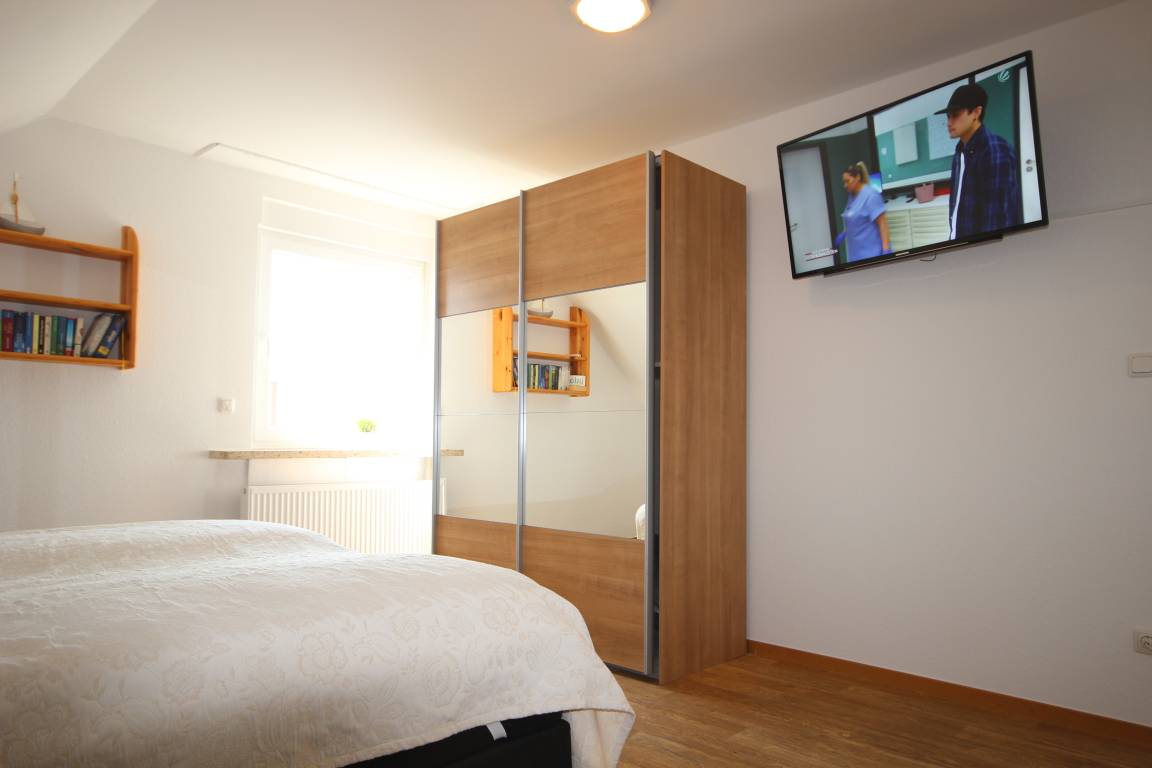 80 m² Ferienwohnung ∙ 2 Schlafzimmer ∙ 4 Gäste – Bild 3