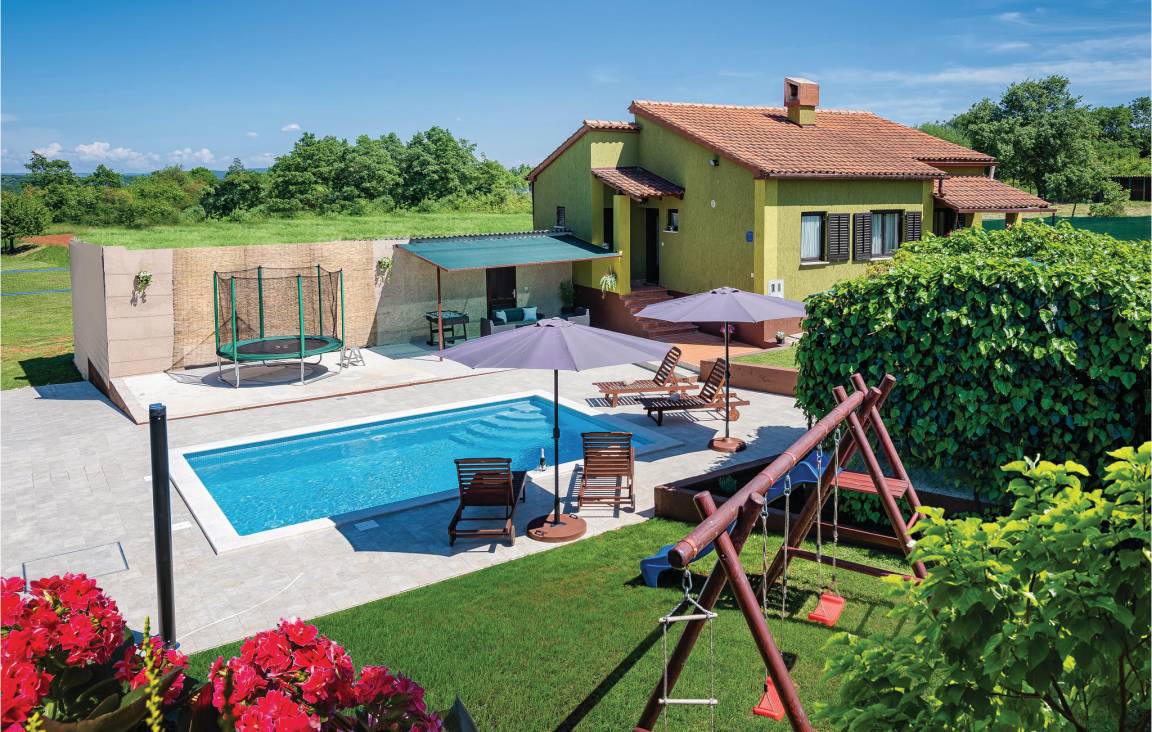 65 M² Ferienhaus ∙ 2 Schlafzimmer ∙ 6 Gäste - Barban