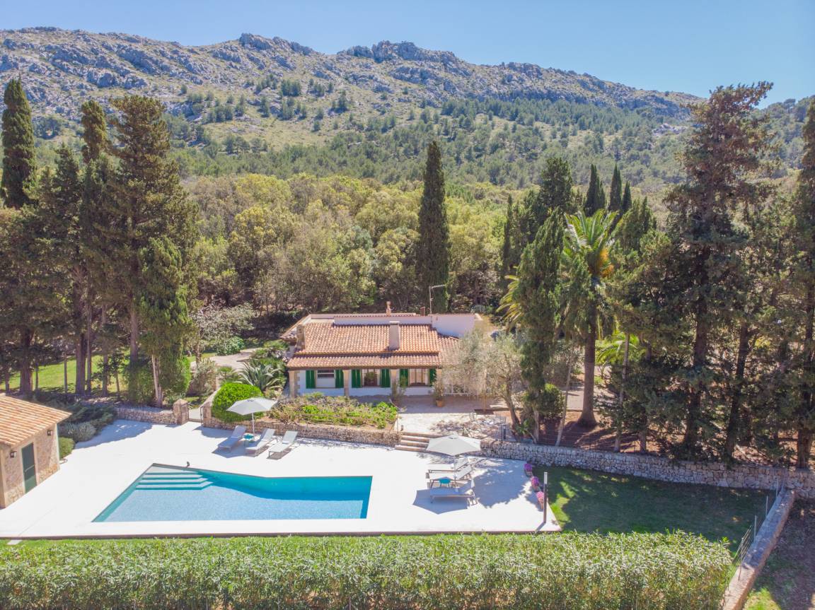 180 M² Villa ∙ 3 Bedrooms ∙ 6 Guests - Port de Pollença