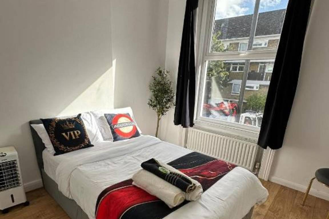 75 M² Apartamento ∙ 2 Habitaciones ∙ 5 Huéspedes - Londres