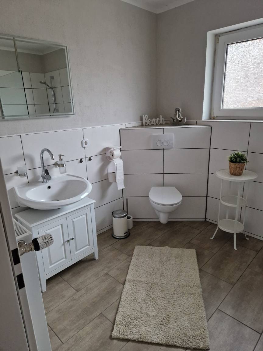 100 m² Ferienwohnung ∙ 2 Schlafzimmer ∙ 4 Gäste – Bild 8