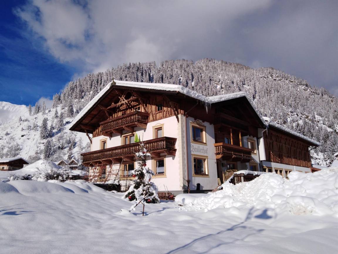 16 M² Hotel ∙ 1 Bedroom ∙ 2 Guests - Axams