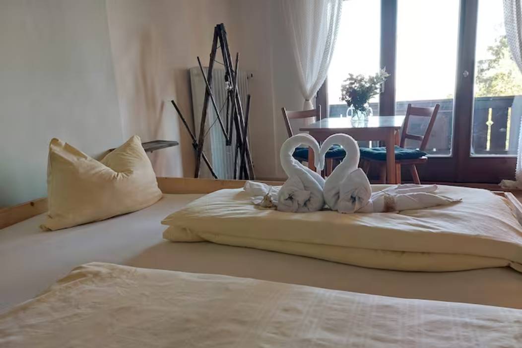 30 M² Ferienwohnung ∙ 1 Schlafzimmer ∙ 1 Gast - Bad Bayersoien