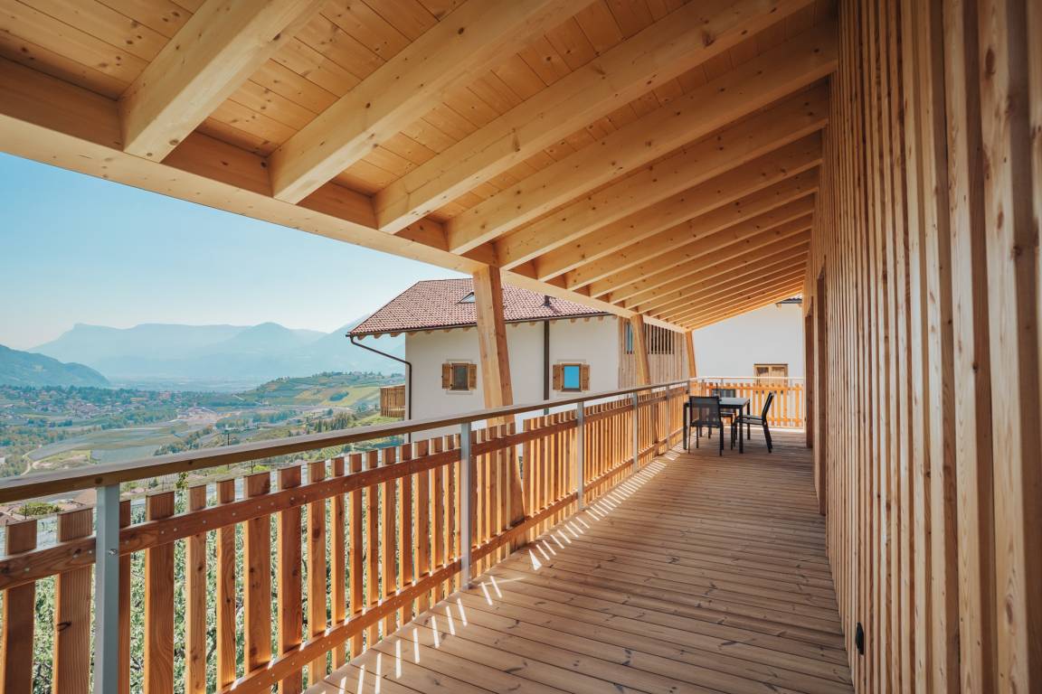 85 M² Ferienwohnung ∙ 1 Schlafzimmer ∙ 4 Gäste - Meran