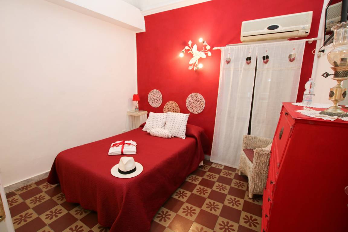 Bed And Breakfast ∙ 1 Bedroom ∙ 1 Guest - Catania