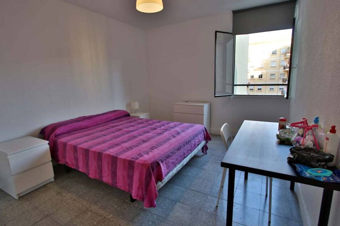 141 M² Private Room ∙ 1 Bedroom ∙ 2 Guests - Valencia