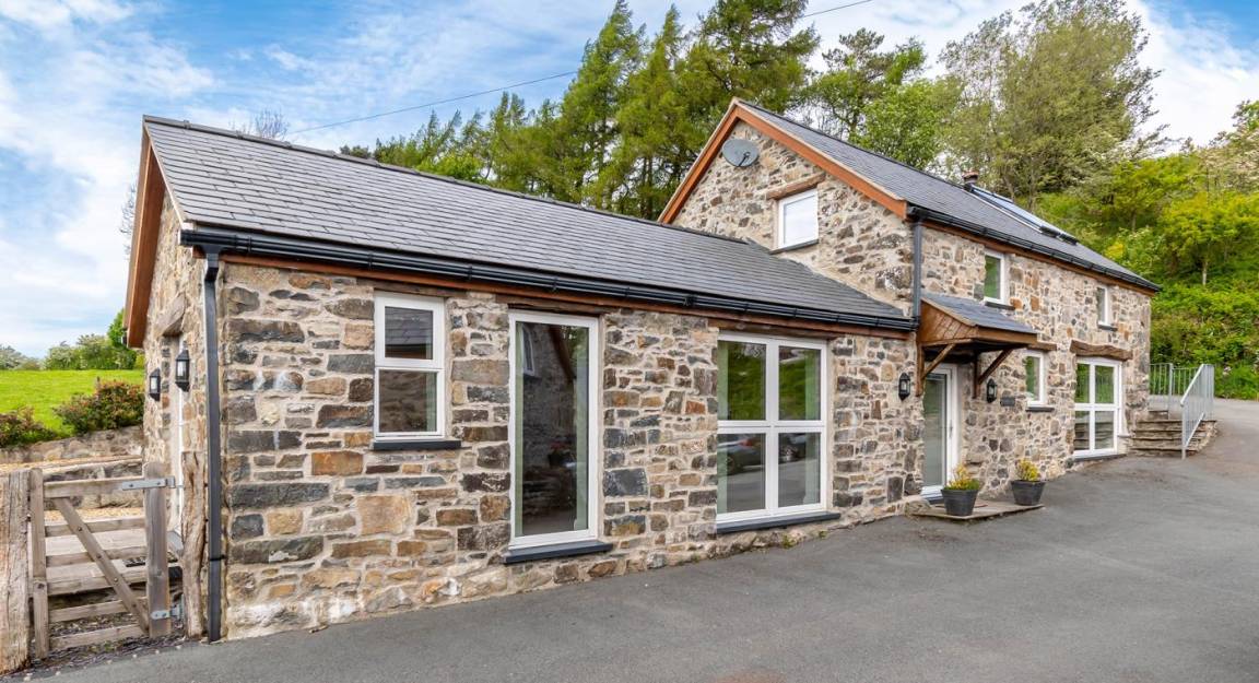 Cottage ∙ 1 Bedroom ∙ 2 Guests - Wales