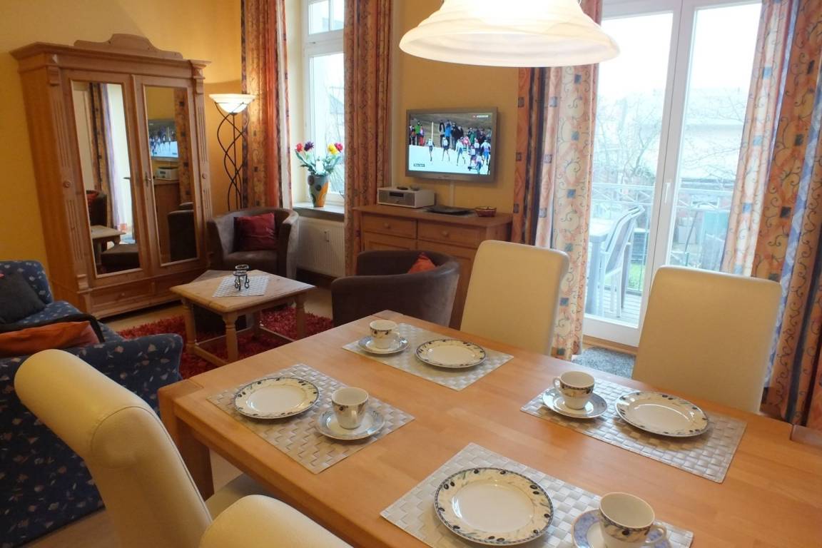 49 m² Ferienwohnung ∙ 2 Schlafzimmer ∙ 4 Gäste – Bild 2