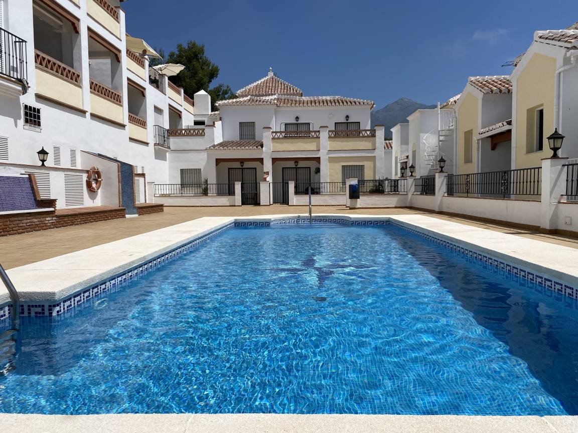 70 M² Apartment ∙ 2 Bedrooms ∙ 4 Guests - Nerja