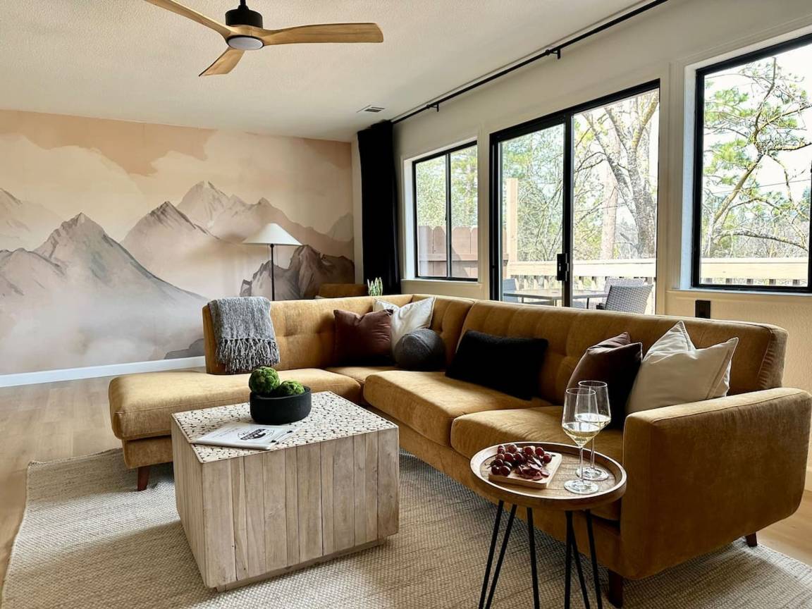 102 M² Apartamento ∙ 2 Habitaciones ∙ 4 Huéspedes - Oakhurst
