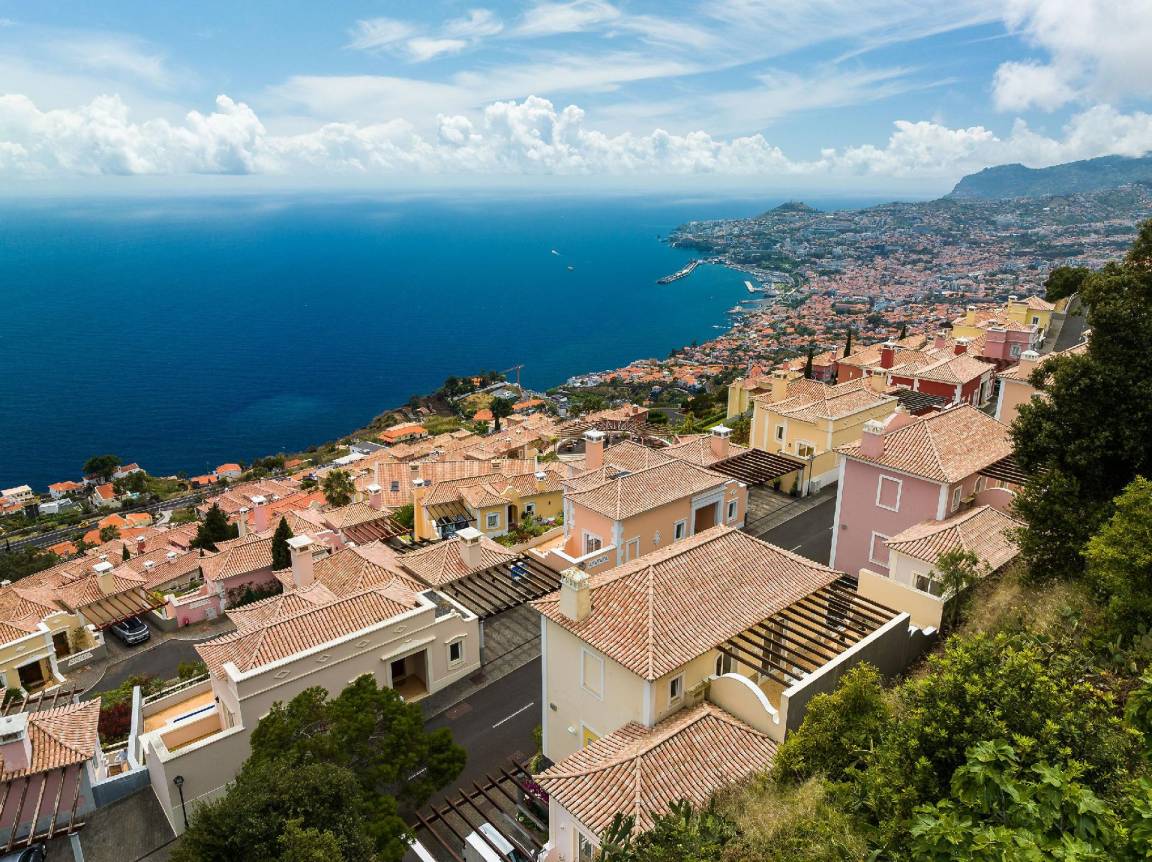 200 M² House ∙ 3 Bedrooms ∙ 6 Guests - Madeira