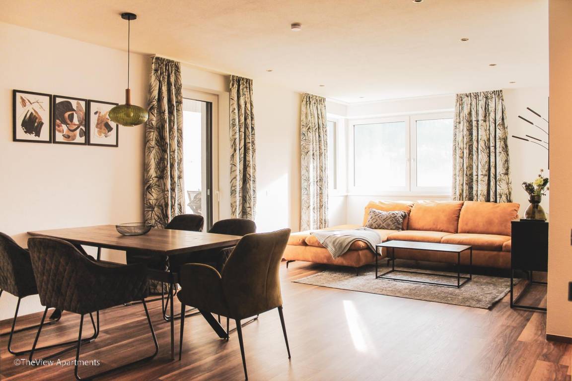 75 M² Ferienwohnung ∙ 2 Schlafzimmer ∙ 5 Gäste - Kaltenbach