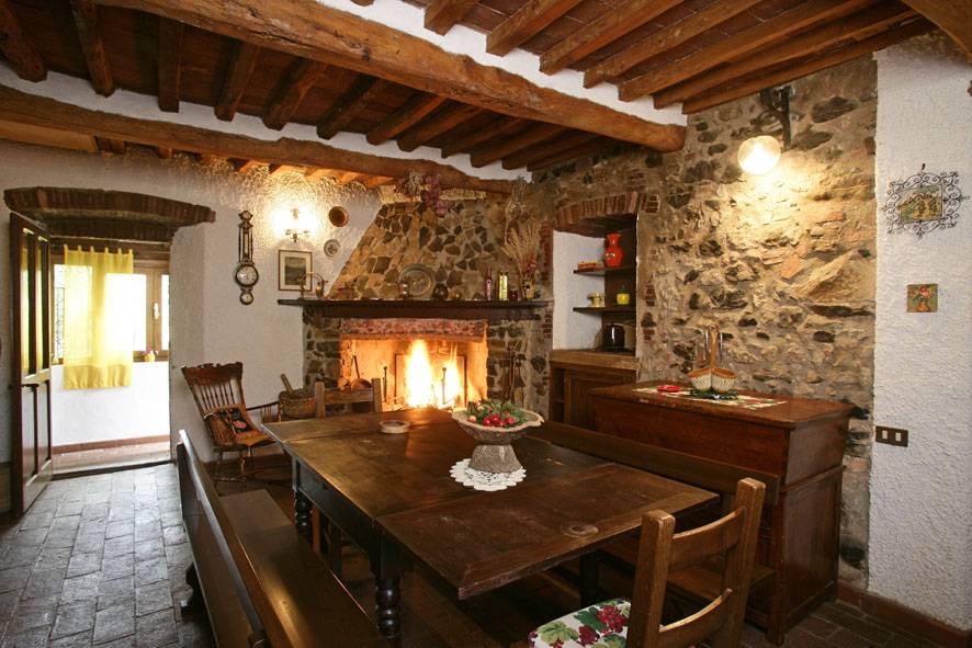 70 M² Ferienhaus ∙ 2 Schlafzimmer ∙ 4 Gäste - Gavorrano