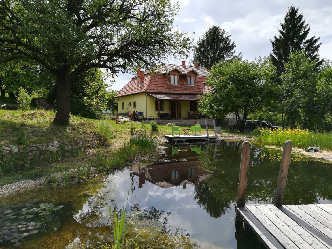250 M² House ∙ 5 Bedrooms ∙ 9 Guests - Szilvásvárad
