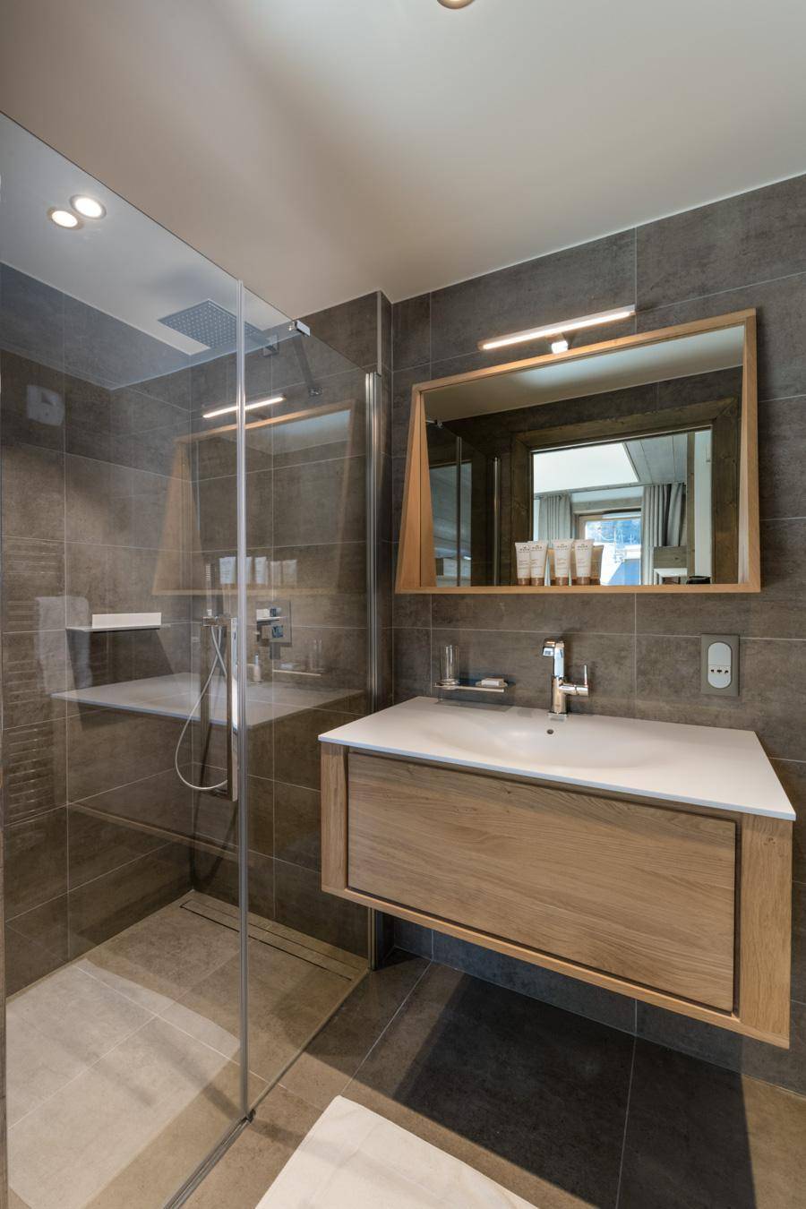 99 m² Ferienwohnung ∙ 3 Schlafzimmer ∙ 8 Gäste – Bild 30