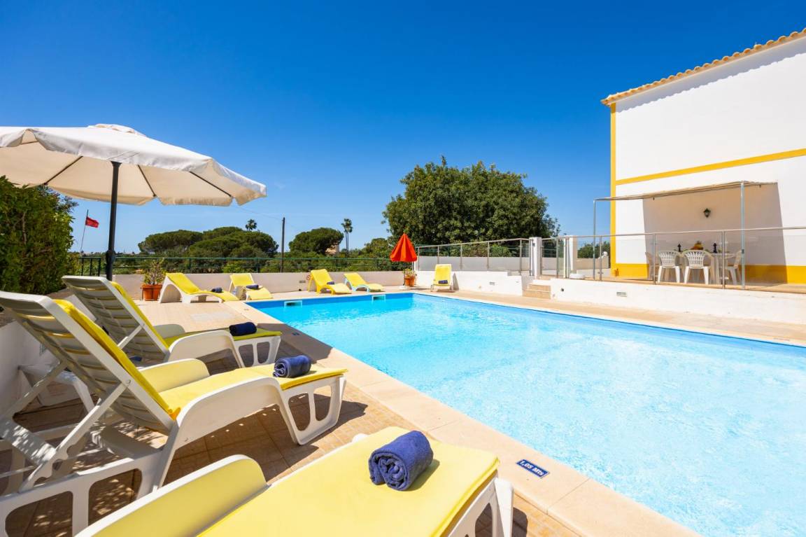 215 M² Villa ∙ 4 Schlafzimmer ∙ 8 Gäste - Armação de Pêra