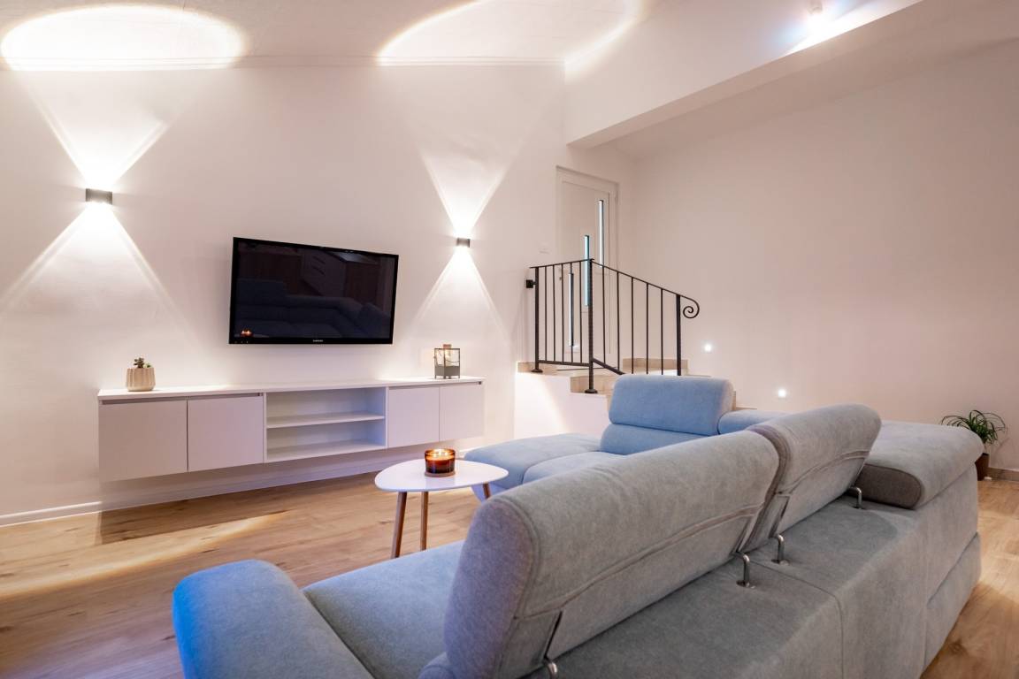 61 M² Apartment ∙ 1 Bedroom ∙ 4 Guests - Rab