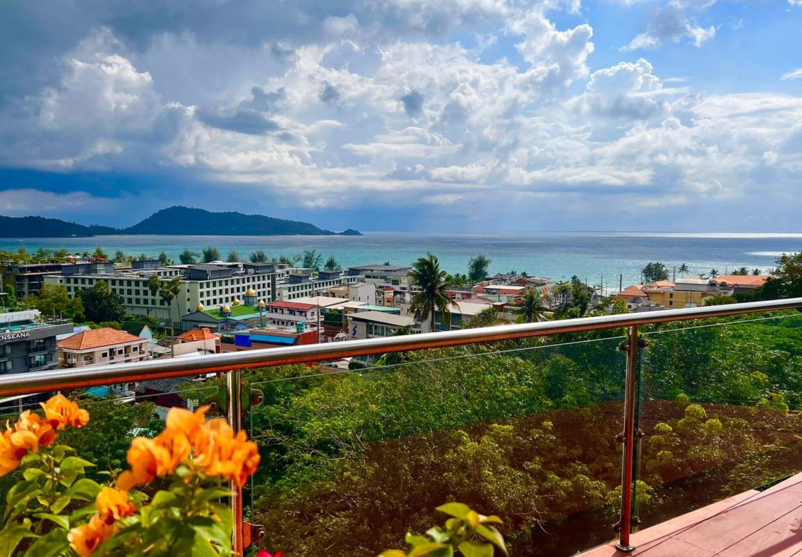 200 M² Casa ∙ 3 Habitaciones ∙ 6 Huéspedes - Patong Beach