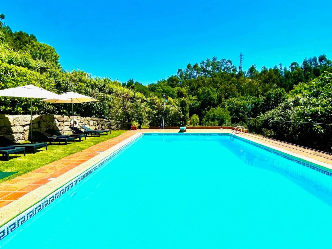 620 M² Casa Vacanza ∙ 6 Camere Da Letto ∙ 16 Ospiti - Lousada