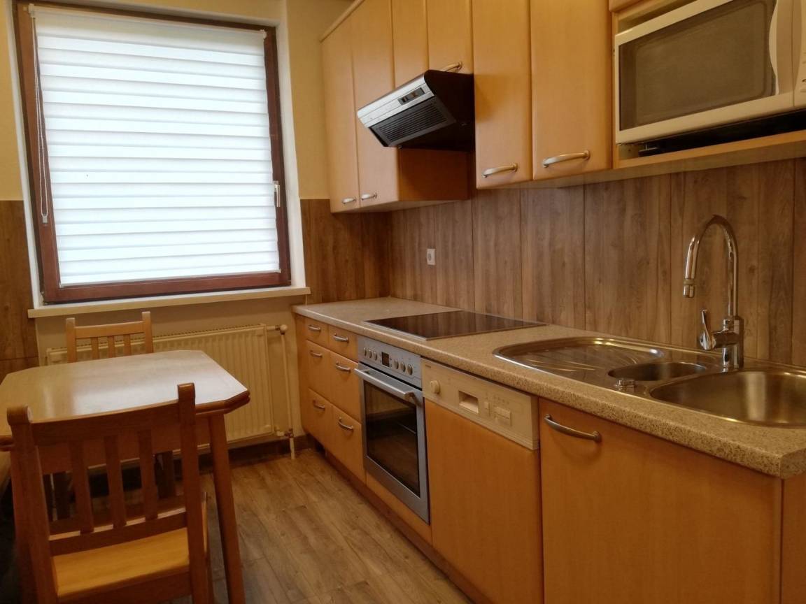 90 m² Ferienwohnung ∙ 2 Schlafzimmer ∙ 6 Gäste – Bild 4