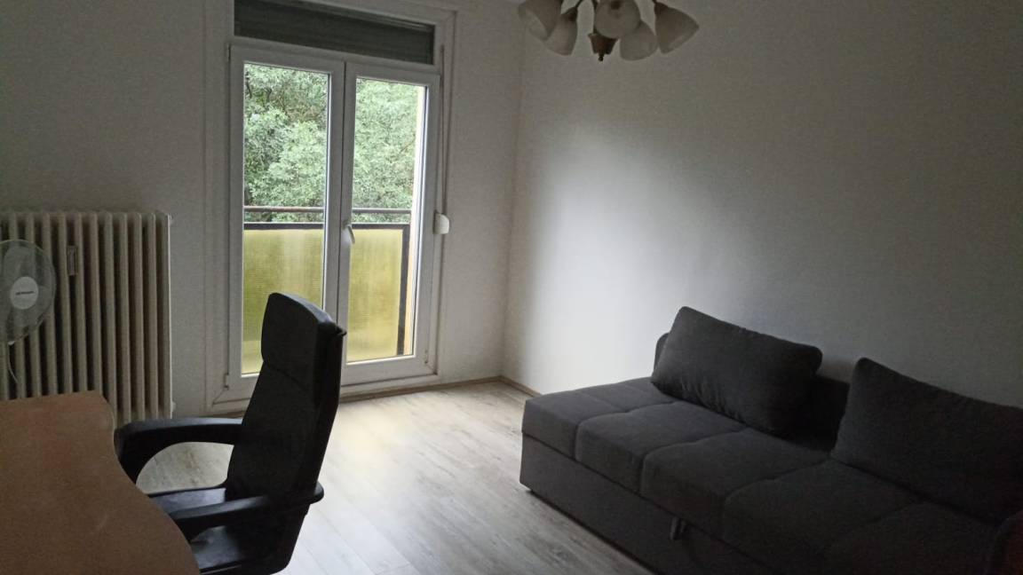 50 M² Apartment ∙ 2 Bedrooms ∙ 2 Guests - Pécs