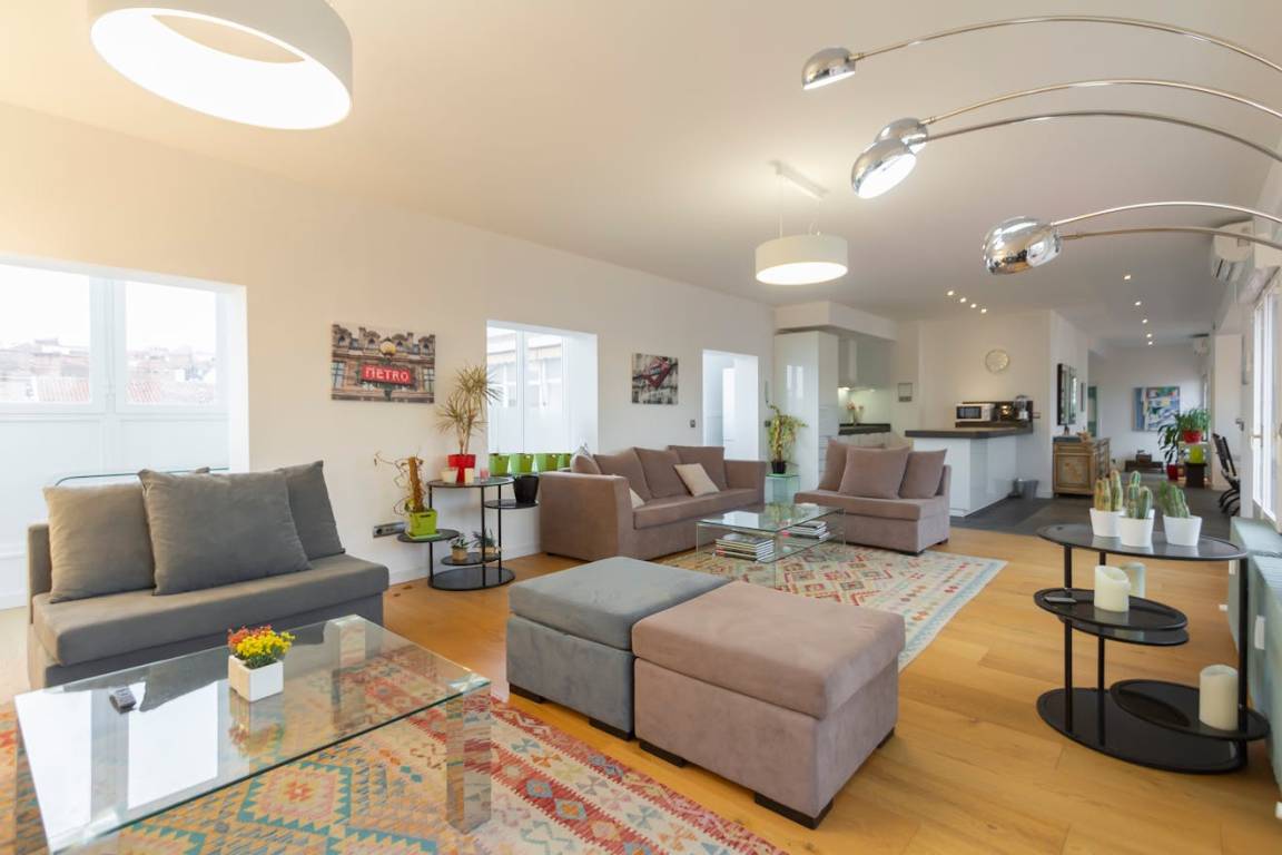 273 M² Apartamento ∙ 4 Habitaciones ∙ 7 Huéspedes - Municipality of Alcobendas