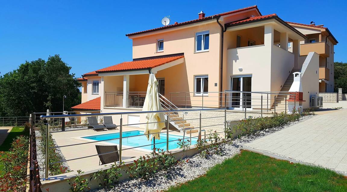 200 m&sup2; Ferienhaus 4 Schlafzimmer 10 G&auml;ste