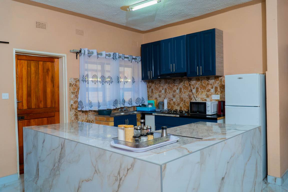 135 M² House ∙ 3 Bedrooms ∙ 6 Guests - Victoria Falls