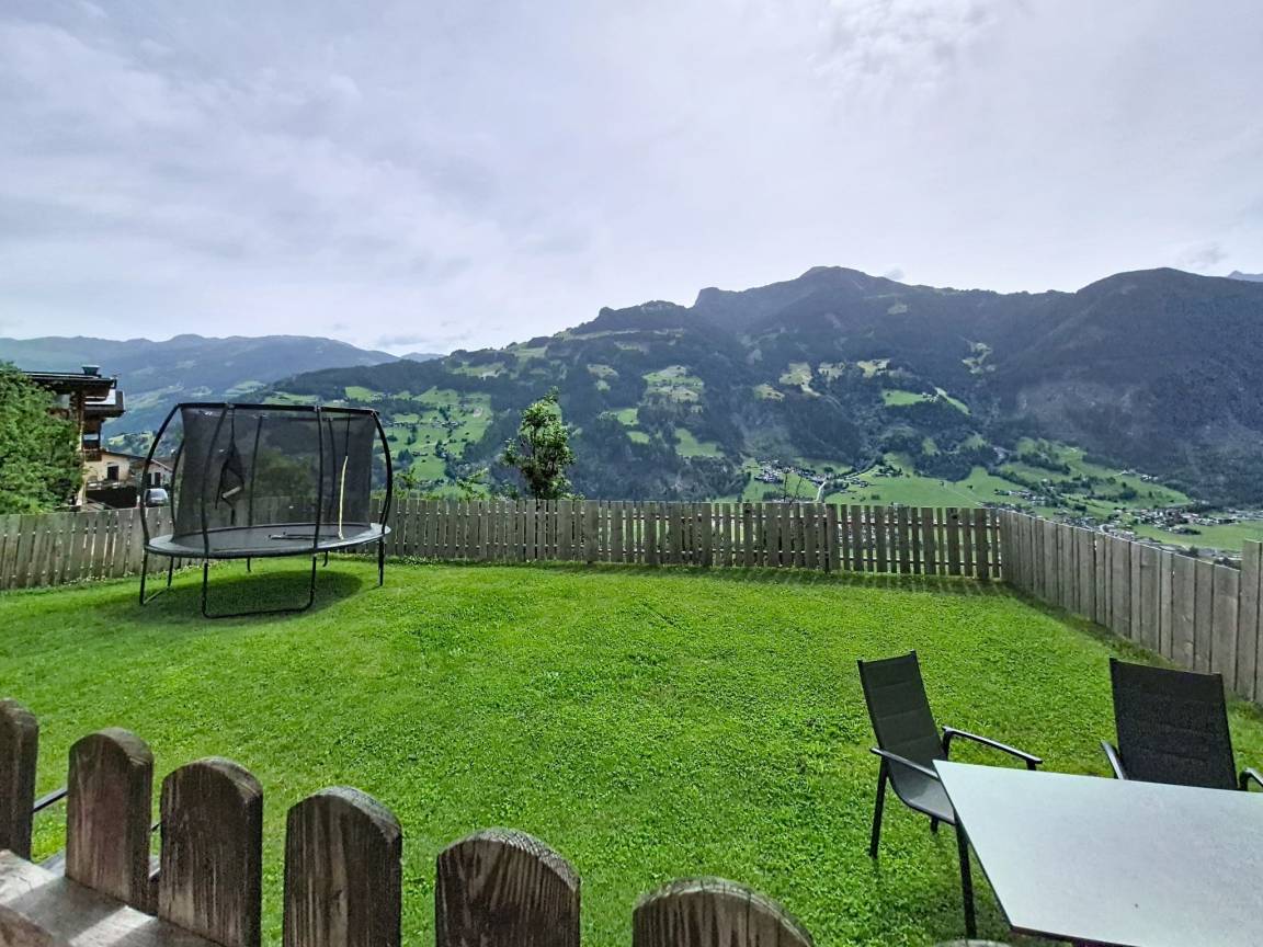 55 M² Ferienwohnung ∙ 2 Schlafzimmer ∙ 4 Gäste - Vorderlanersbach