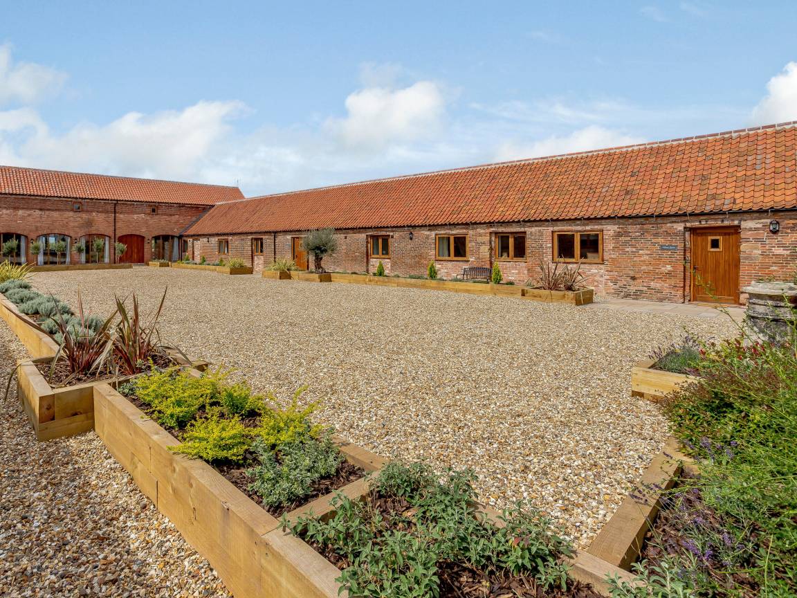 Cottage ∙ 2 Bedrooms ∙ 4 Guests - Leicestershire