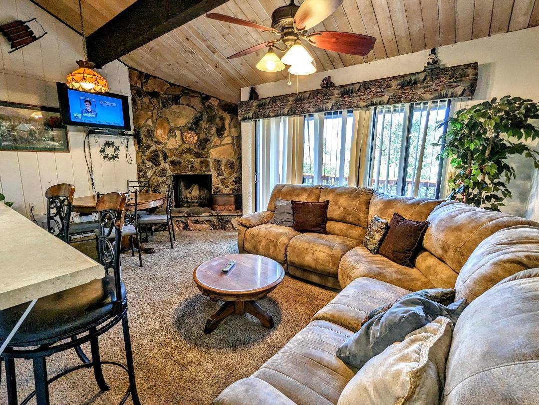 112 M² House ∙ 3 Bedrooms ∙ 6 Guests - Big Bear Lake, CA