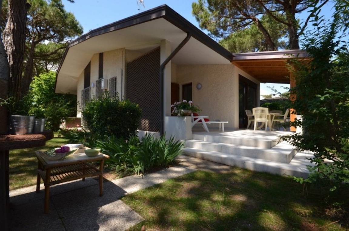 70 M² Villa ∙ 4 Schlafzimmer ∙ 8 Gäste - Bibione