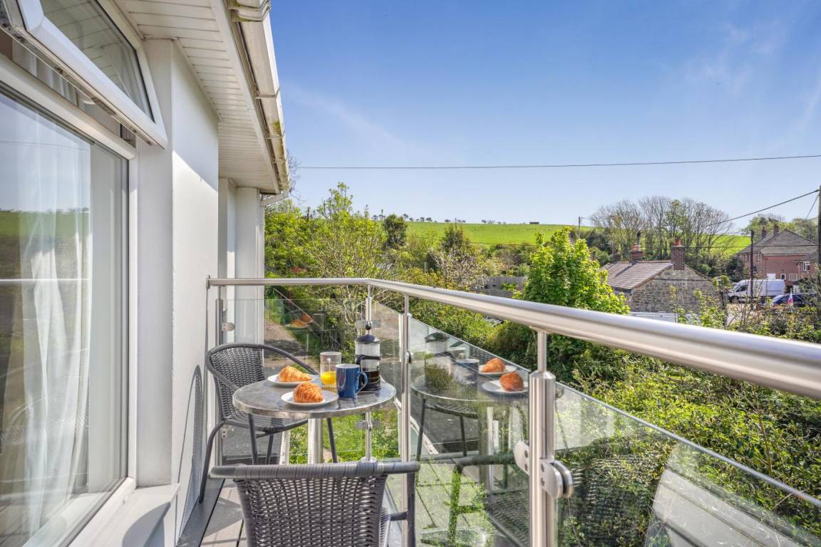 Cottage ∙ 3 Bedrooms ∙ 5 Guests - Wareham