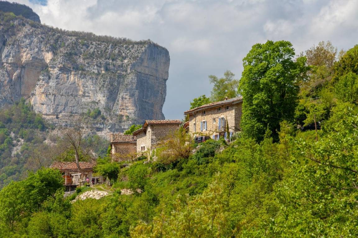 70 M² Maison De Vacances ∙ 2 Chambres ∙ 4 Personnes - Pont-en-Royans