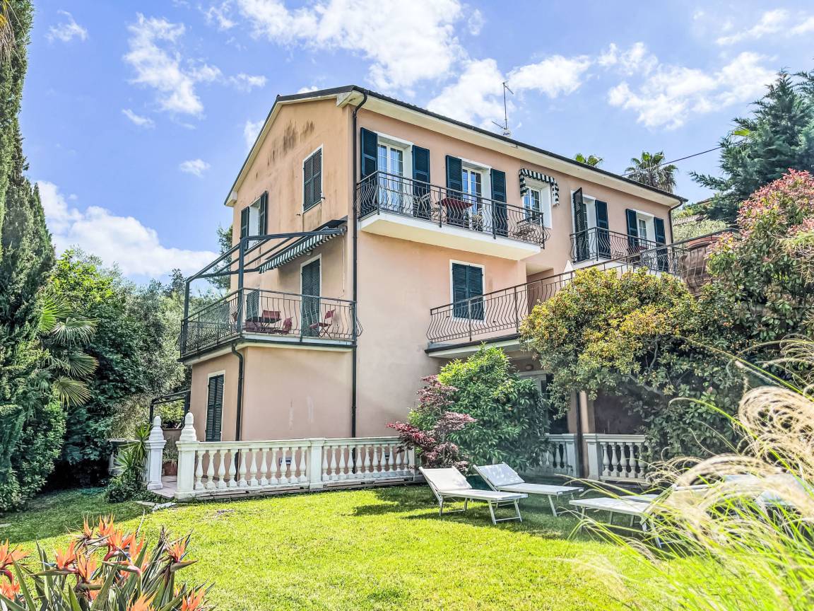 55 M² Ferienwohnung ∙ 2 Schlafzimmer ∙ 5 Gäste - Diano Marina