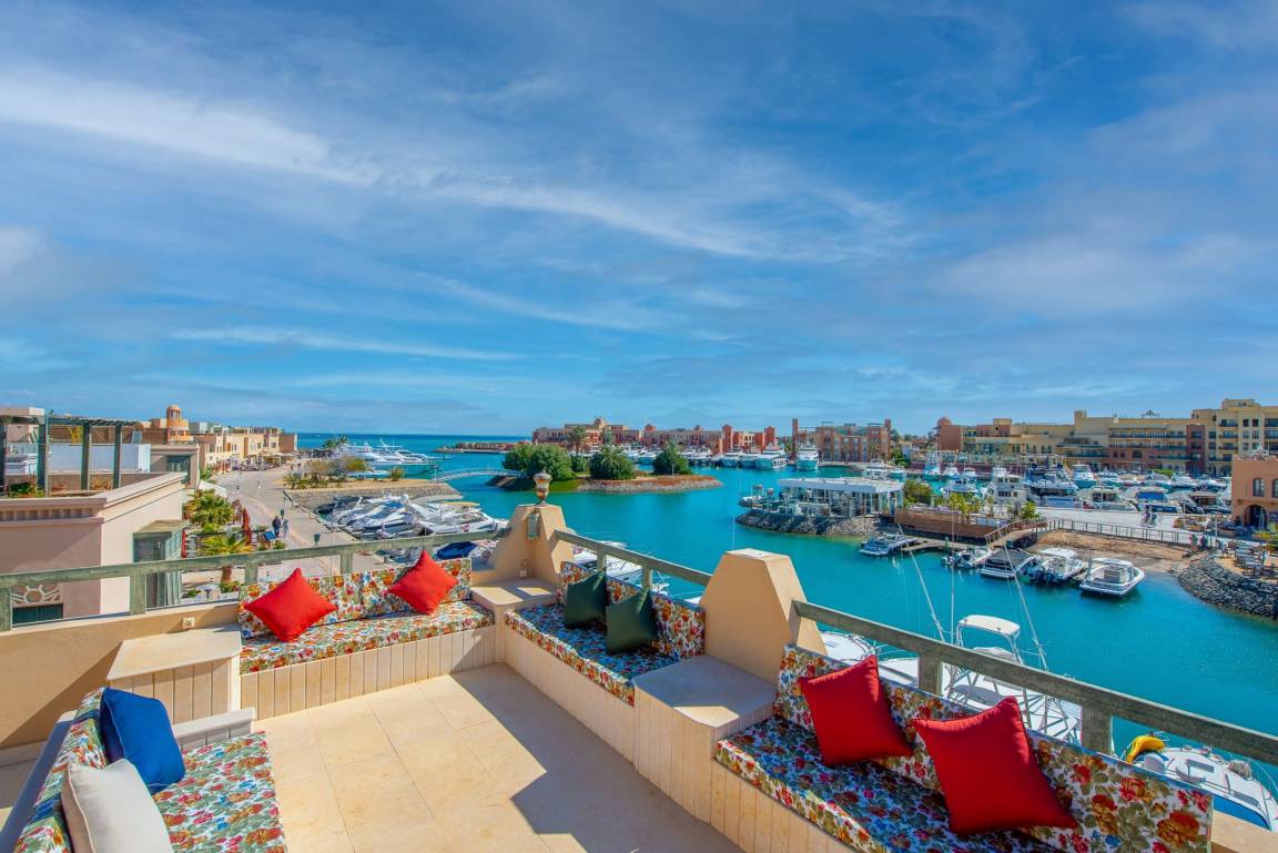 300 M² Apartamento ∙ 3 Habitaciones ∙ 7 Huéspedes - Hurgada