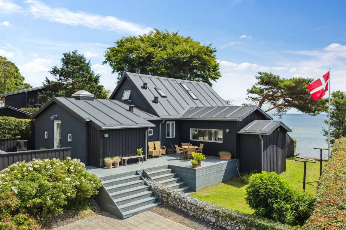 111 m&sup2; Ferienhaus 3 Schlafzimmer 6 G&auml;ste