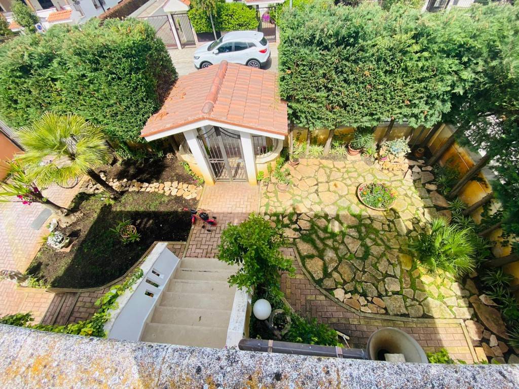 Casa a Marina Di Ginosa con giardino