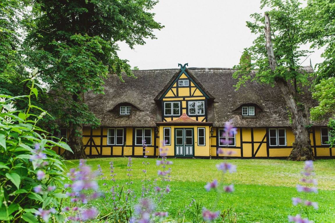 520 M² Ferienhaus ∙ 5 Schlafzimmer ∙ 16 Gäste - Damp